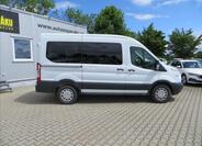 Ford Transit 9