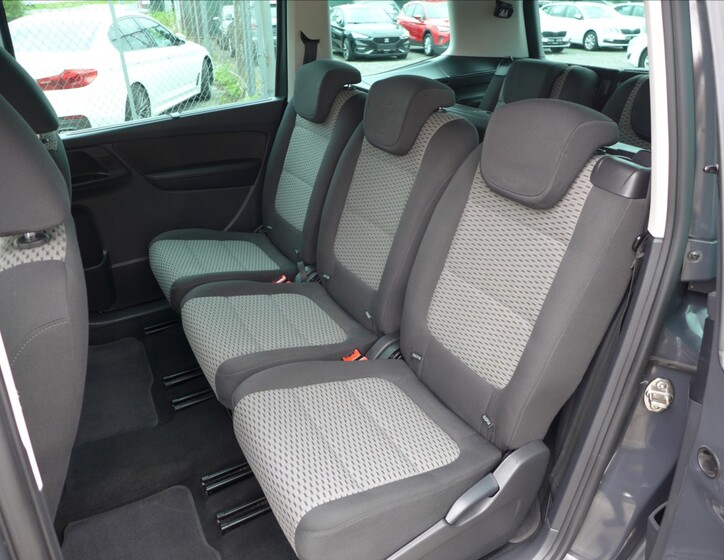 Volkswagen Sharan 23
