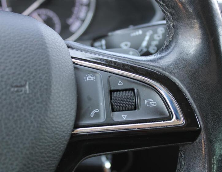 Škoda Superb 22