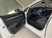 Volkswagen Golf 24