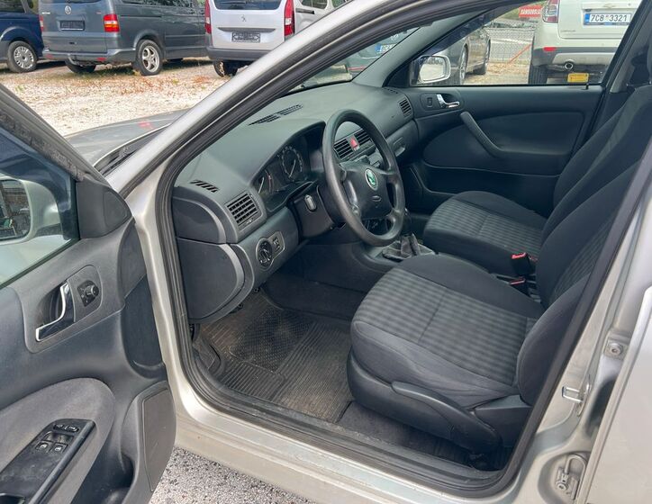 Škoda Octavia 9
