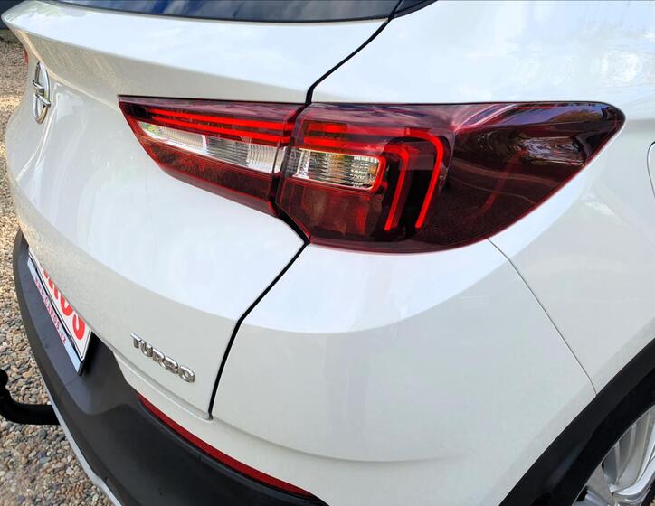 Opel Grandland X 46
