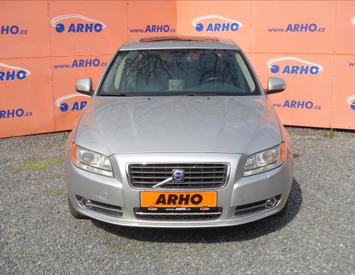 Volvo S80 2