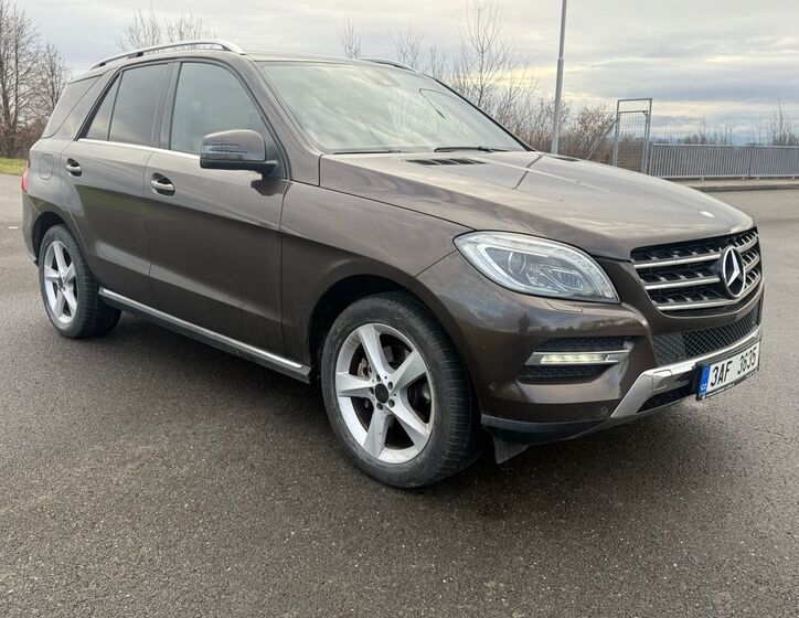 Mercedes-Benz Třídy M 7