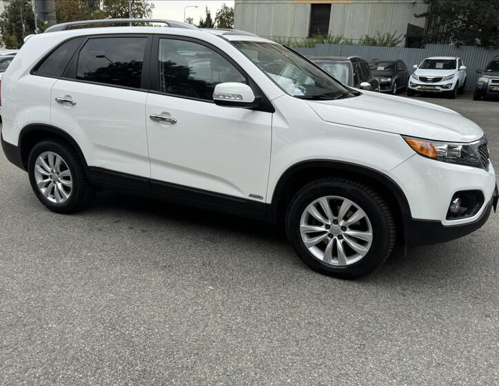 KIA Sorento 13