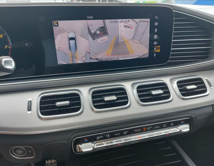Mercedes-Benz GLS 33