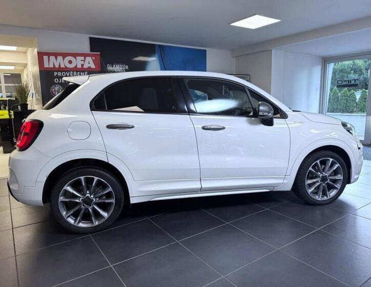 Fiat 500X 4