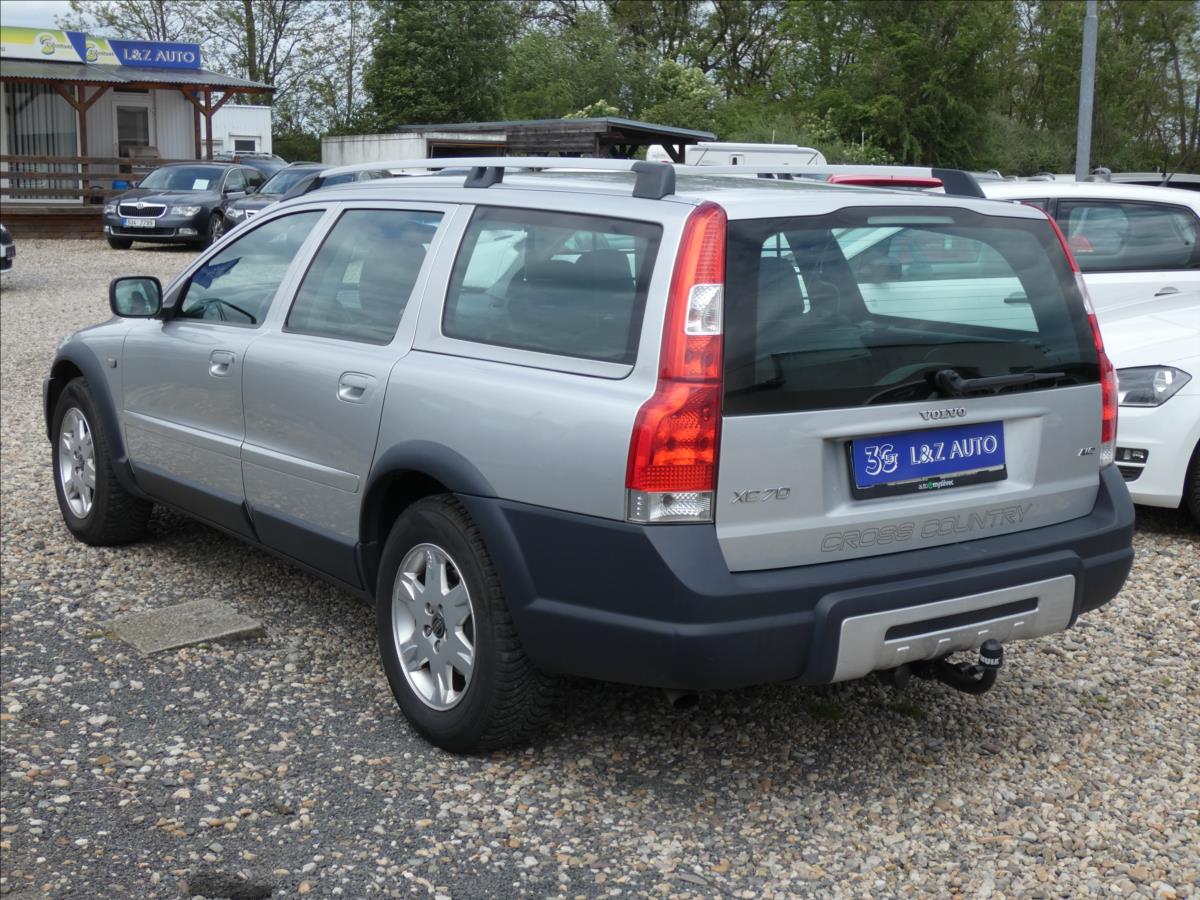 Volvo XC70