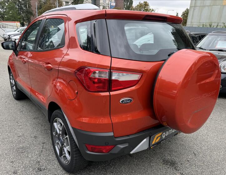 Ford EcoSport 7