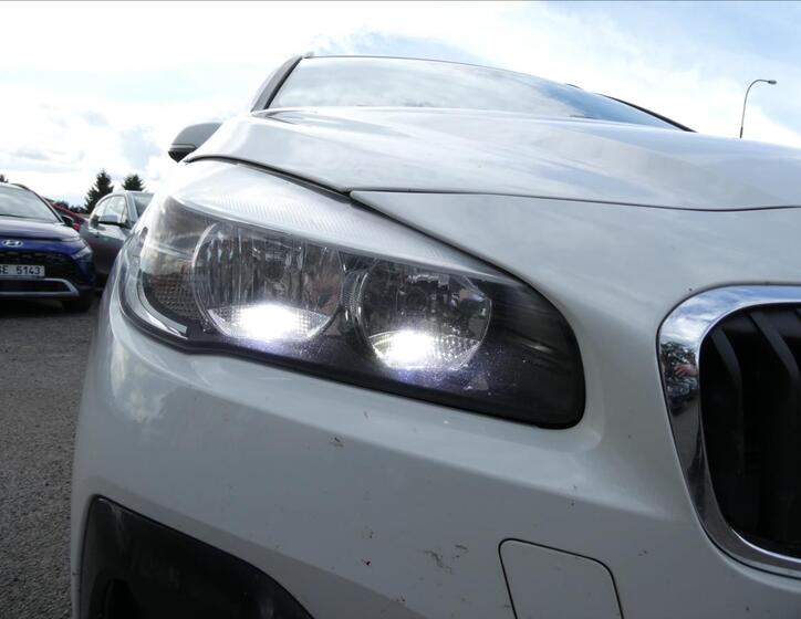 BMW Řada 2 5