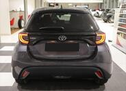 Toyota Yaris 5