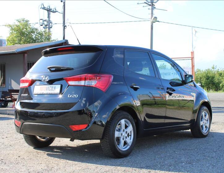 Hyundai ix20 5