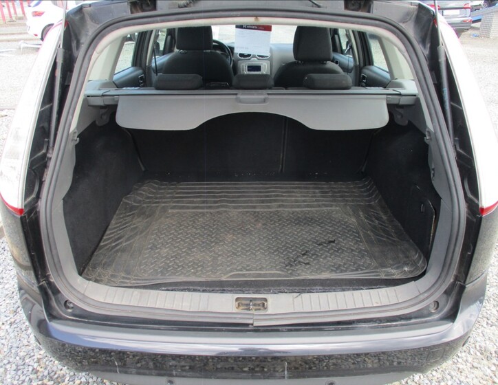 Ford Focus 9