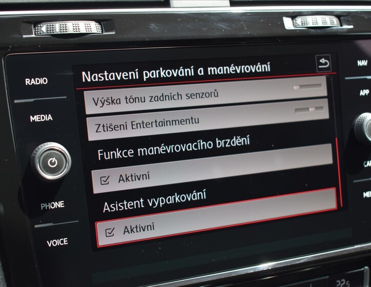 Volkswagen Golf 35