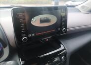 Toyota Yaris Cross 18