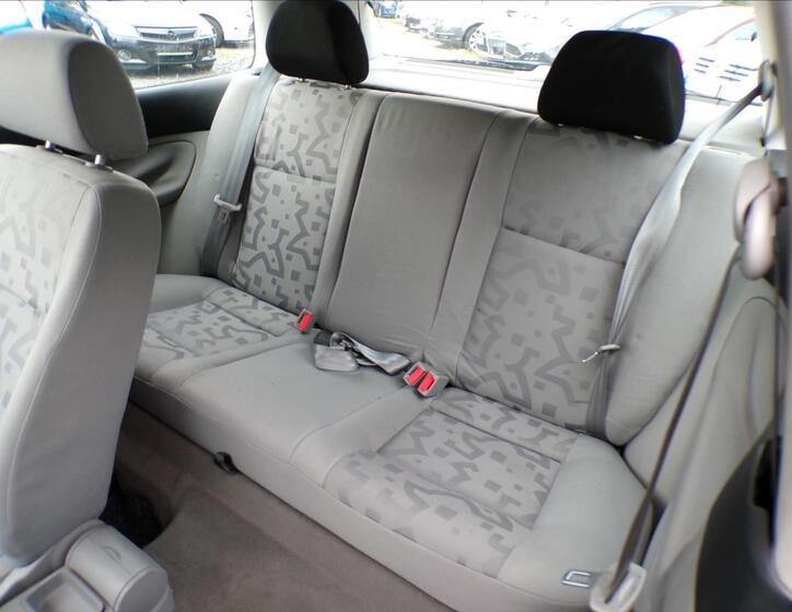 Volkswagen Golf 11