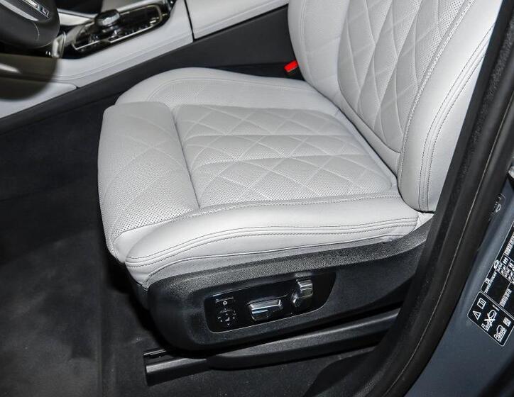 BMW X6 13