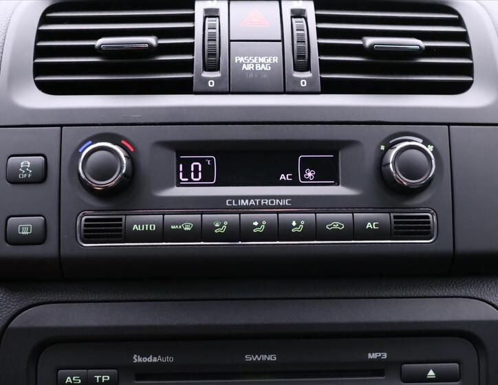 Škoda Roomster 18