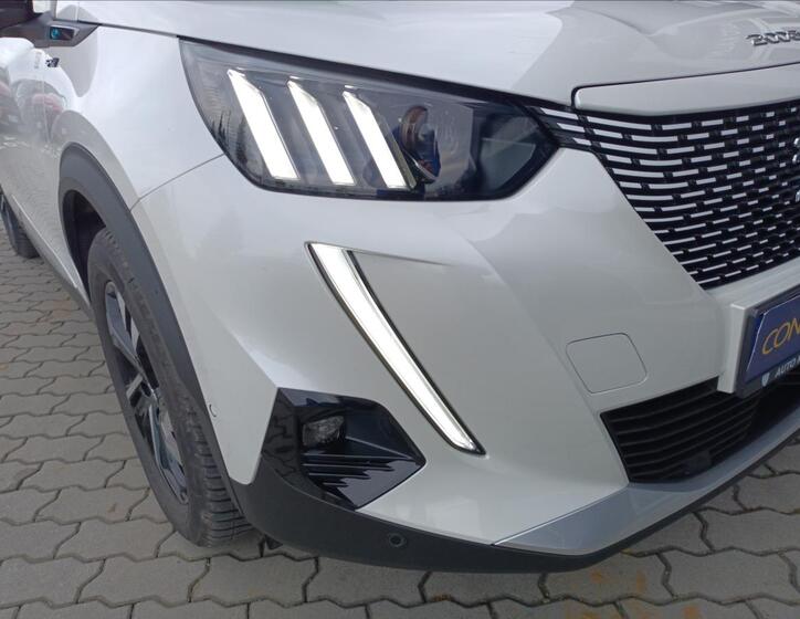 Peugeot 2008 25