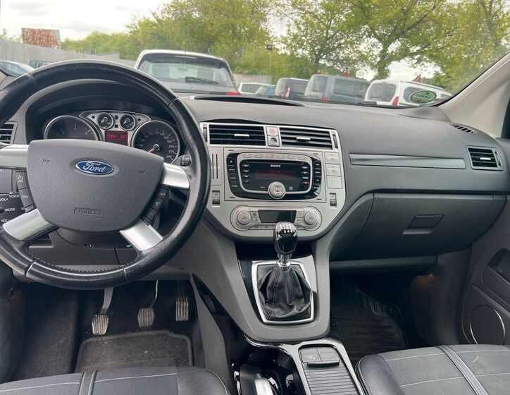 Ford Kuga 13