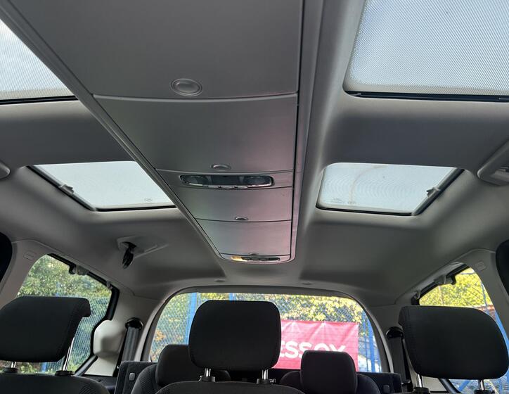 Ford Galaxy 59