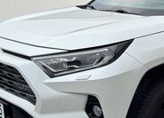 Toyota RAV4 5