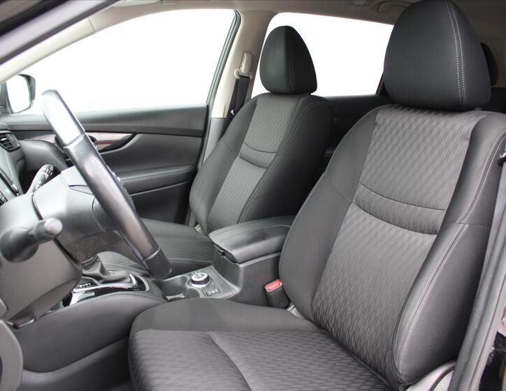 Nissan X-Trail 10