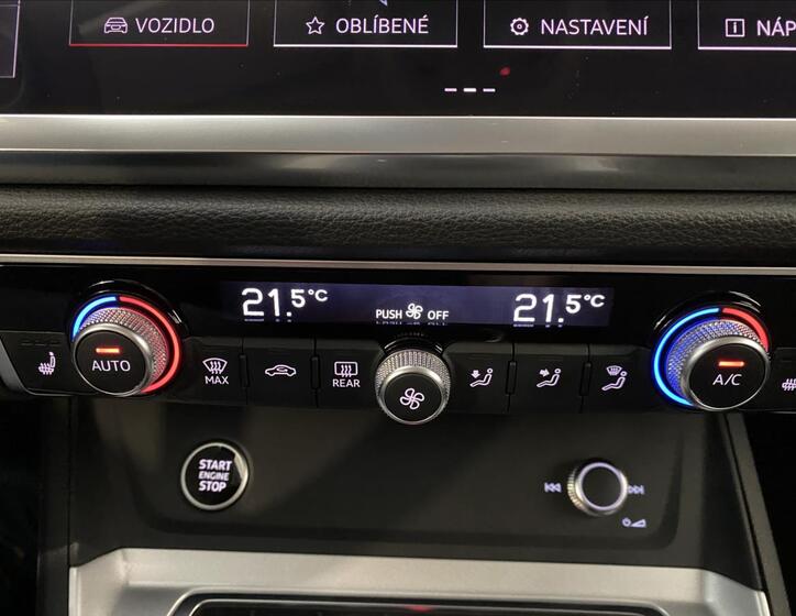 Audi Q3 15