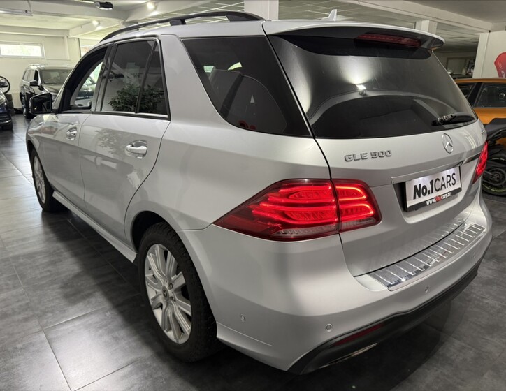 Mercedes-Benz GLE 4