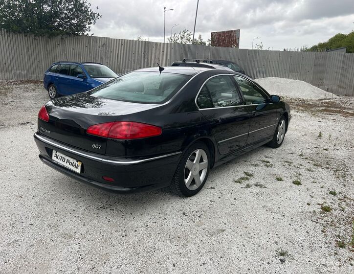 Peugeot 607 12
