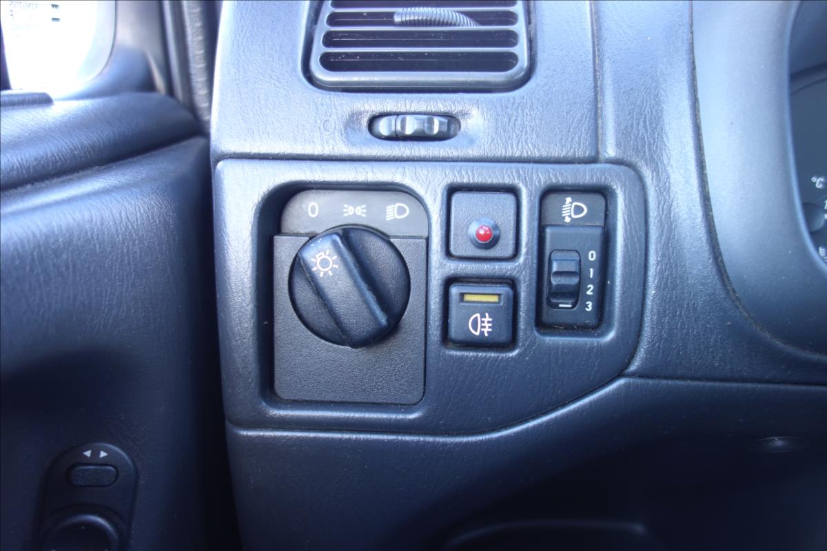 Opel Agila