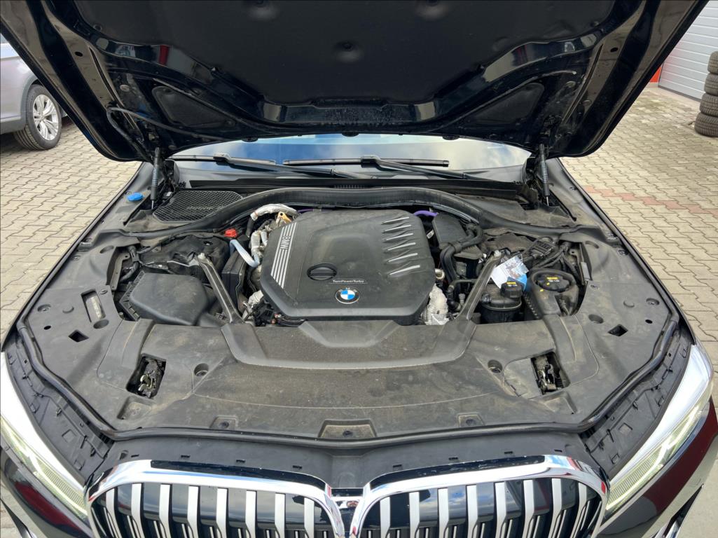BMW Řada 7
