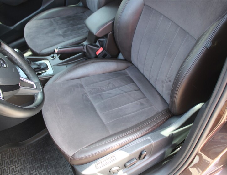 Škoda Octavia 28