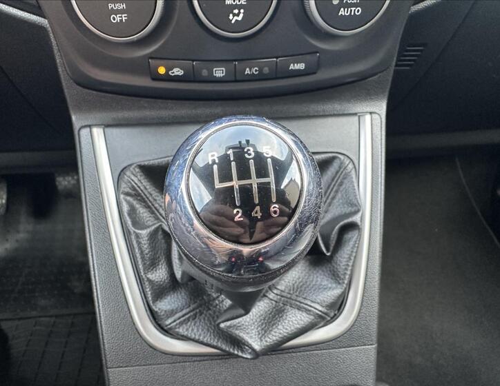 Mazda 5 19