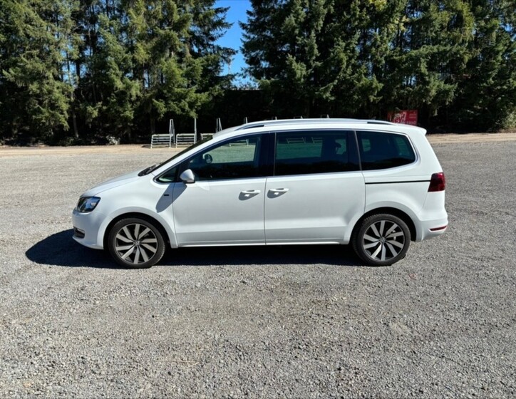 Volkswagen Sharan 8