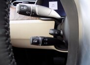 Tesla Model X 33