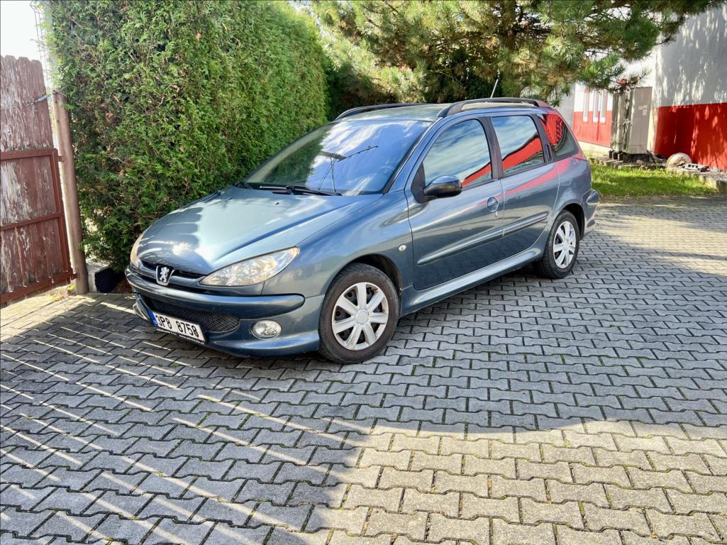 Peugeot 206