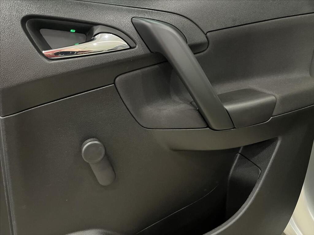 Opel Meriva 11