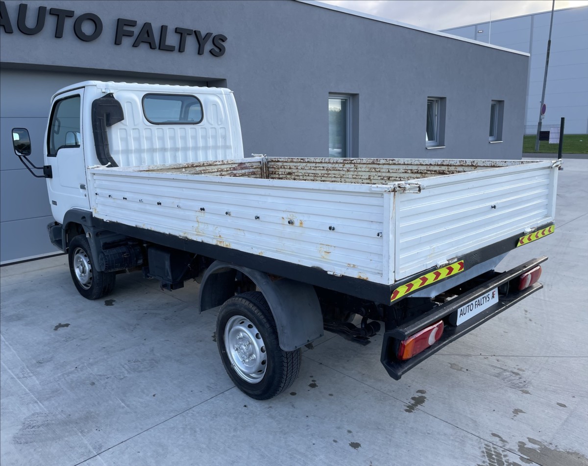 Nissan Cabstar
