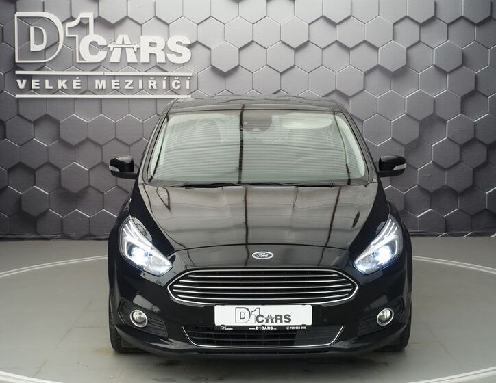 Ford S-MAX 6