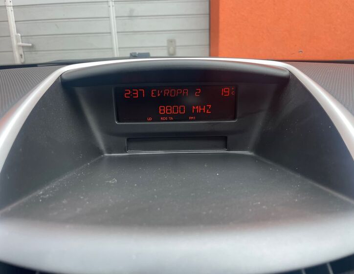 Peugeot 207 26