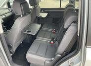 Volkswagen Touran 11