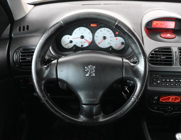Peugeot 206 16