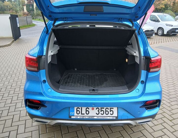 MG ZS 13