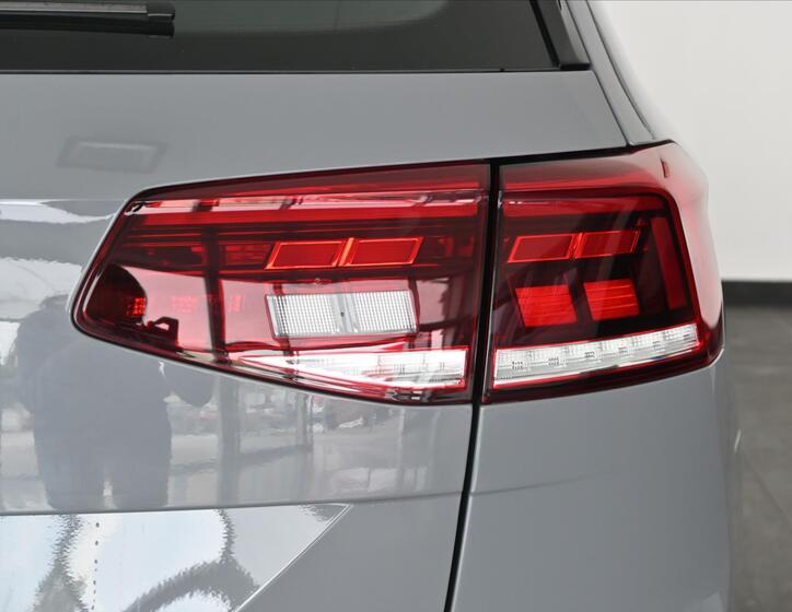 Volkswagen Passat 33