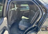 Land Rover Discovery 9
