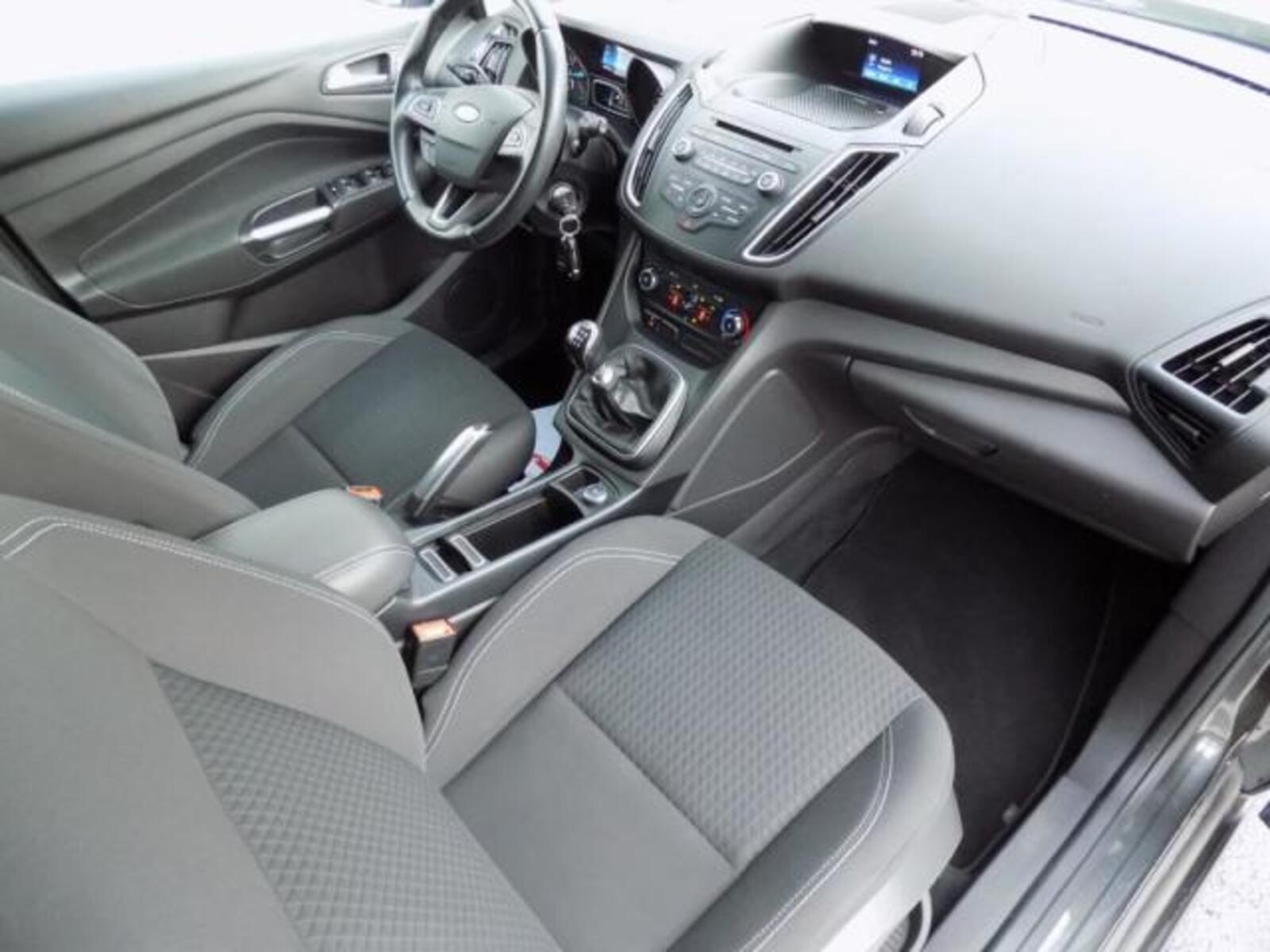 Ford C-MAX 15