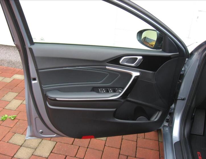 KIA Ceed 13
