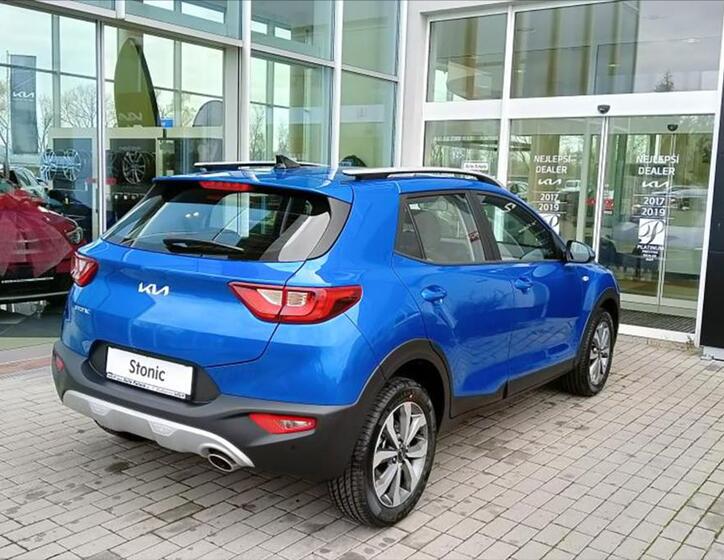 KIA Stonic 4