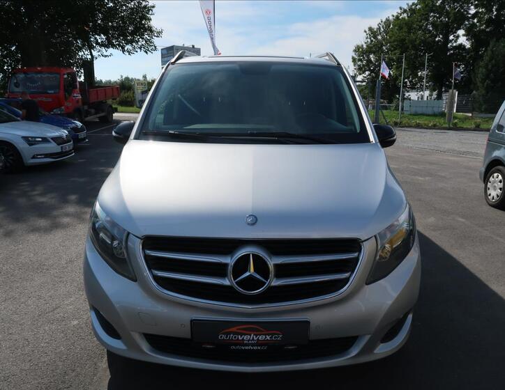 Mercedes-Benz Vito 7